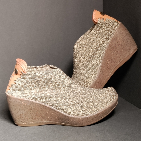 BERNIE MEV BOOTS